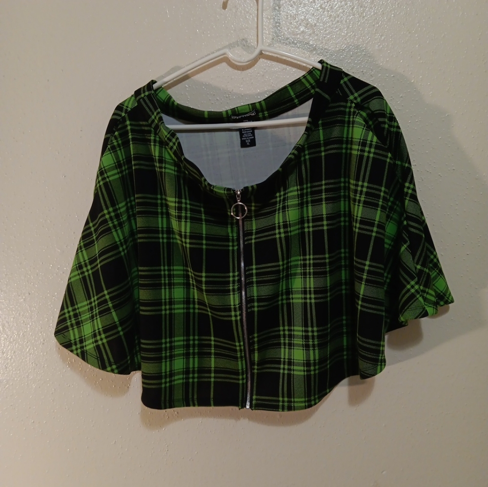 Green and black plaid hot topic  skirt